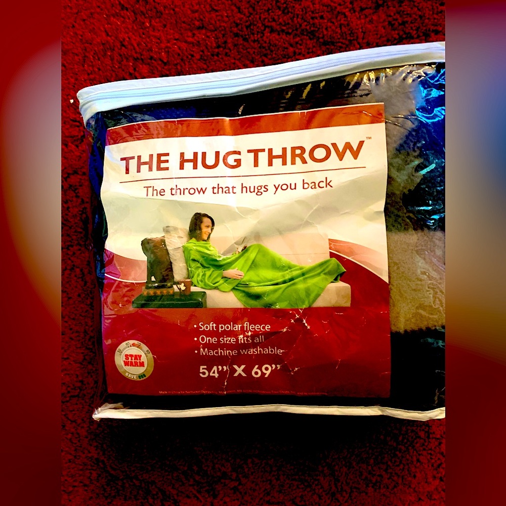 Hug throw
